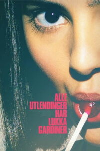 Все иностранцы задергивают шторы (2020)